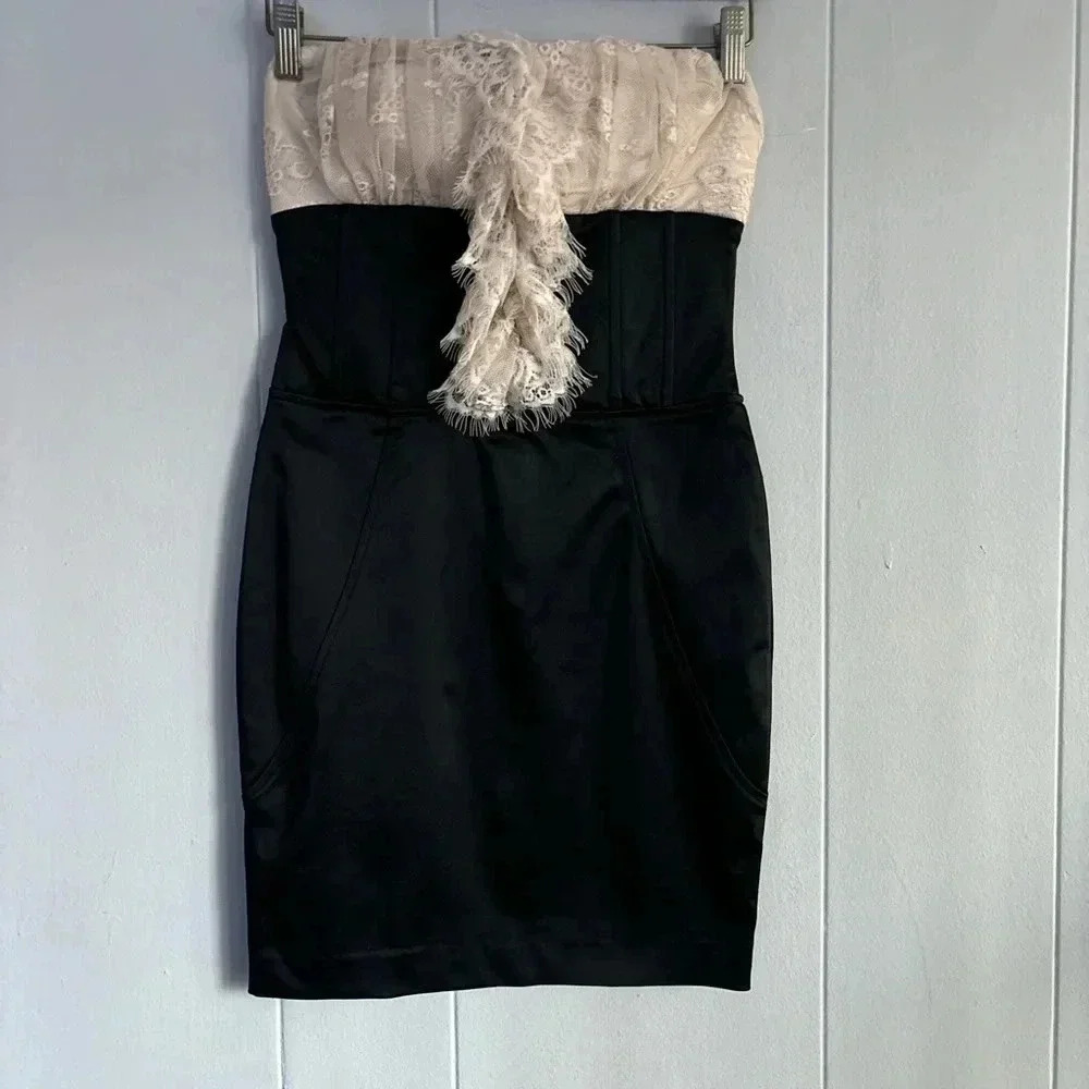 BEBE  black lace bodycon dress mini size XS